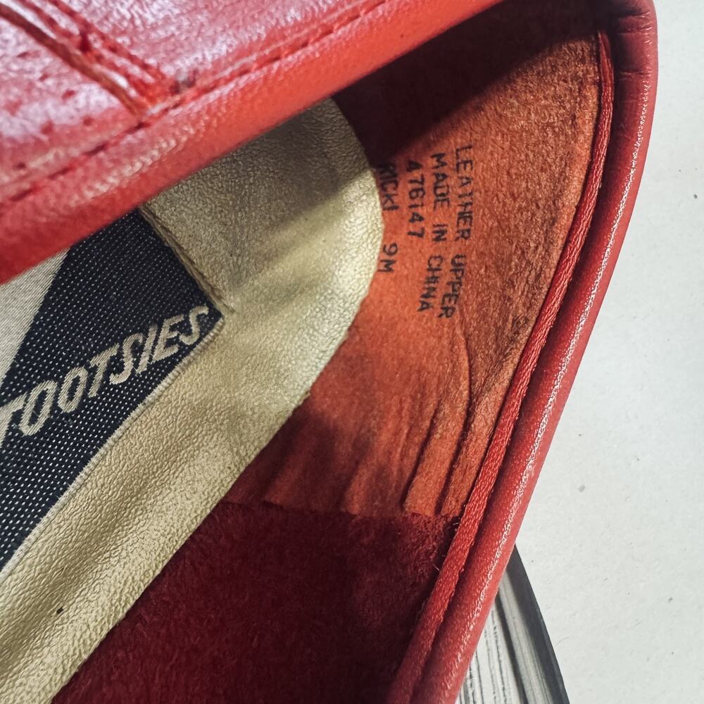 Mootsies Tootsies Leather Loafers Womens 9M Red Flats casual Slip On - Picture 4 of 6